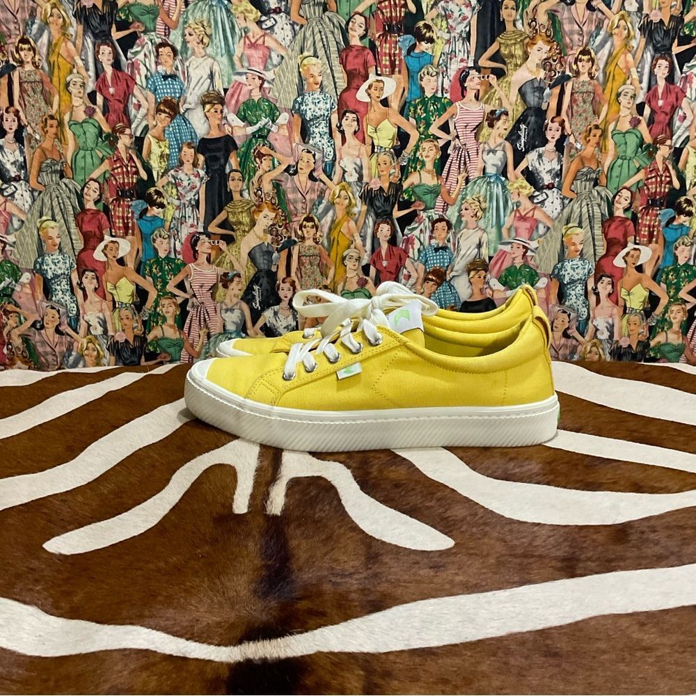 Cariuma OCA Low Canvas Yellow Sneakers women 8.5 or Men size 7 Skateboarding - Picture 4 of 11